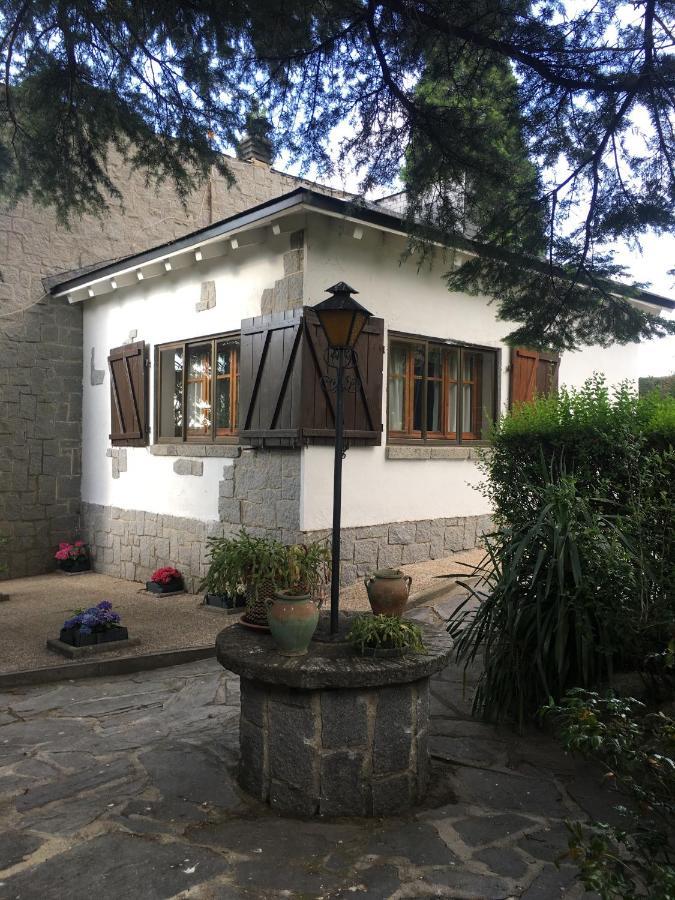 Villa Aurelia - Casa De Campo Con Jardin Y Piscina Entre Madrid Y Segovia Ortigosa del Monte エクステリア 写真